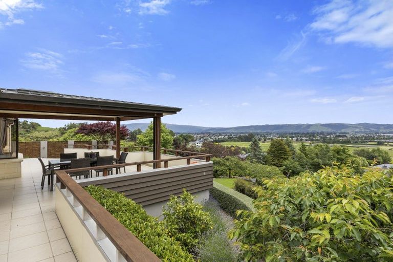 Photo of property in 164 Gladstone Road North, Mosgiel, 9024