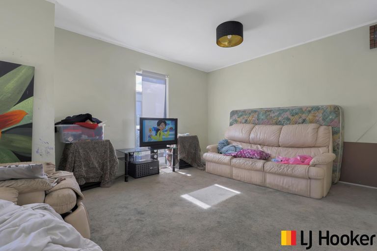 Photo of property in 41 Solveig Place, Randwick Park, Auckland, 2105