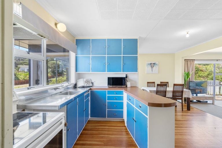 Photo of property in 141 Kahukura Avenue, Waitarere Beach, Levin, 5510