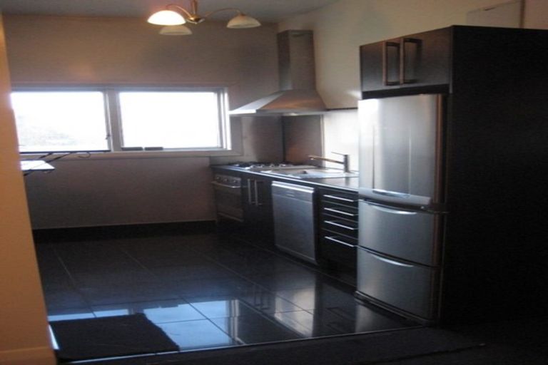 Photo of property in 63b Pirie Street, Mount Victoria, Wellington, 6011