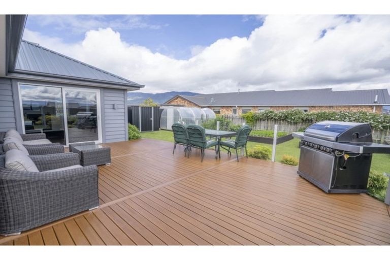 Photo of property in 4 Rodeo Drive, Te Anau, 9600