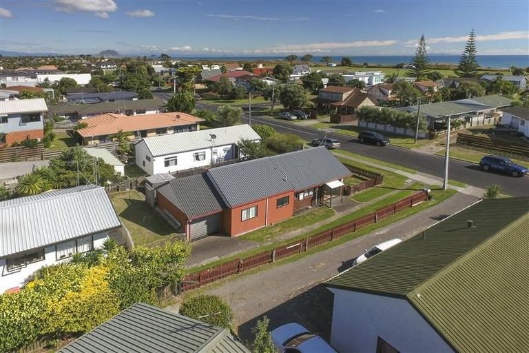 Photo of property in 61a Percy Road, Papamoa Beach, Papamoa, 3118
