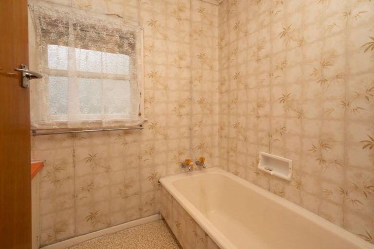 Photo of property in 28 Arapiki Road, Stoke, Nelson, 7011