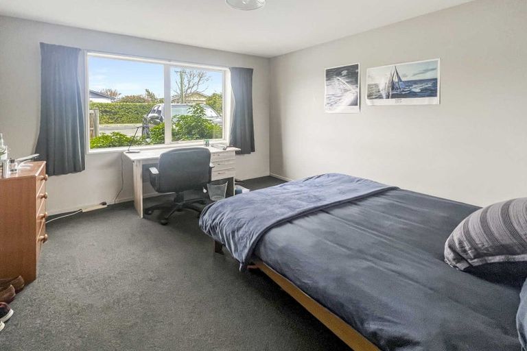 Photo of property in 9 Field Terrace, Upper Riccarton, Christchurch, 8041
