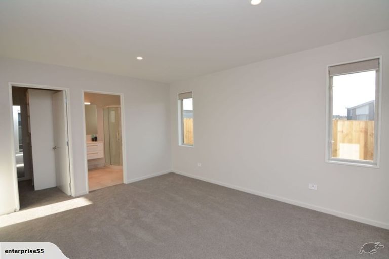 Photo of property in 9 Ardnave Lane, Broomfield, Christchurch, 8042