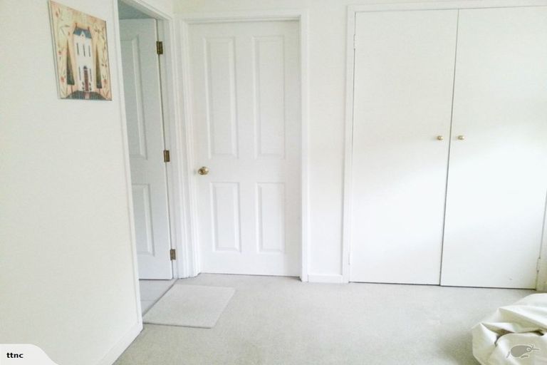 Photo of property in 15 Roadley Avenue, Sunnyhills, Auckland, 2010