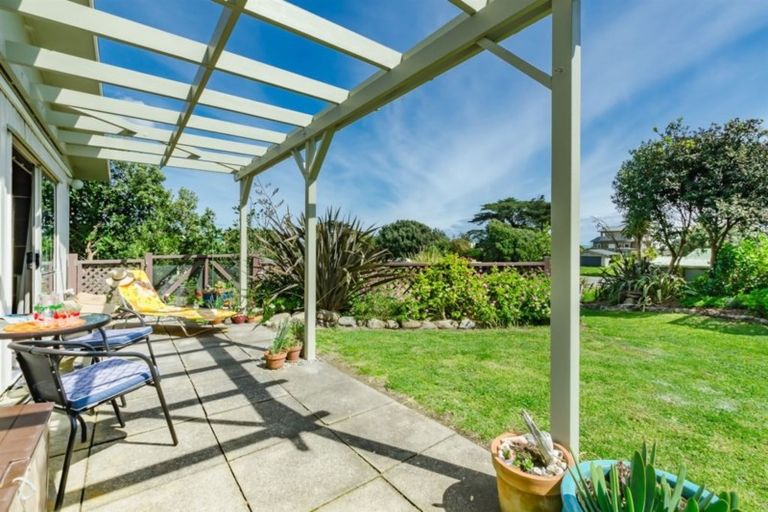 Photo of property in 53 Dixie Street, Te Horo Beach, Otaki, 5581