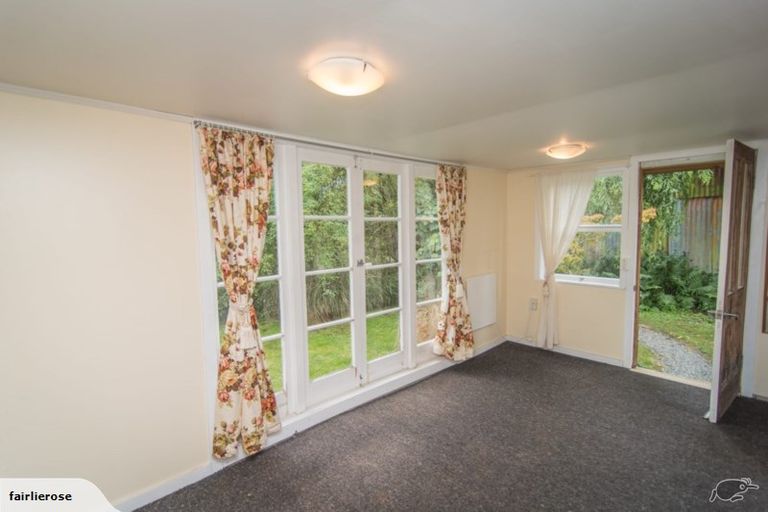 Photo of property in 243 Talbot Street, Geraldine, 7930