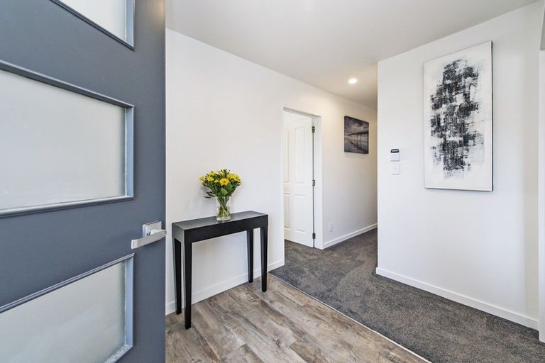 Photo of property in 65 Palmers Road, New Brighton, Christchurch, 8083