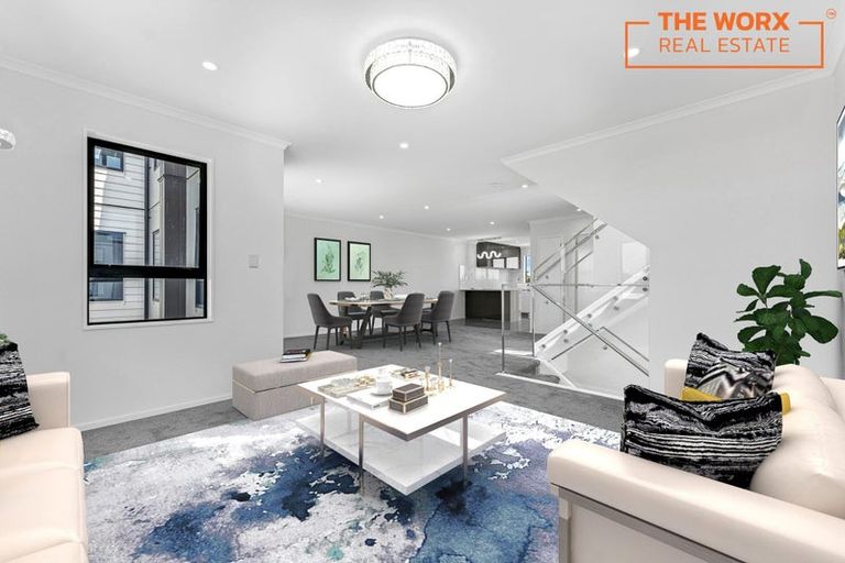 Photo of property in 26b Russell Road, Manurewa, Auckland, 2102