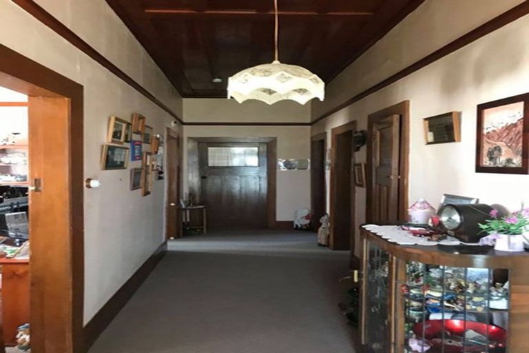 Photo of property in 16 Rira Street, Marton, 4710