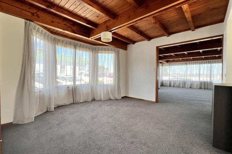 Photo of property in 33 Queens Parade, Devonport, Auckland, 0624