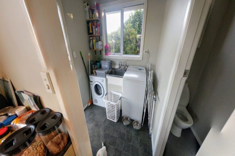 Photo of property in 64 Coopers Road, Dallington, Christchurch, 8061