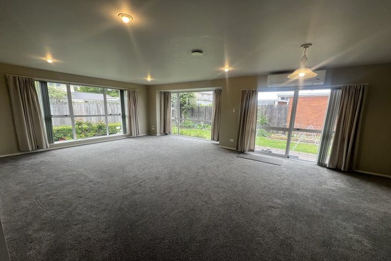 Photo of property in 1/170a Racecourse Road, Sockburn, Christchurch, 8042