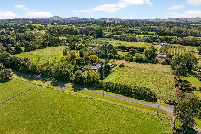 Photo of property in 35 Homebush Road, Homebush, Masterton, 5885