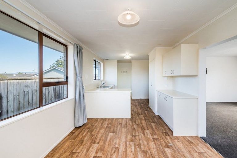 Photo of property in 62a Mazengarb Road, Paraparaumu Beach, Paraparaumu, 5032