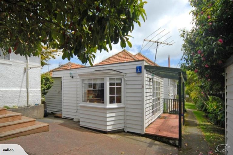Photo of property in 12 Spiers Street, Karori, Wellington, 6012