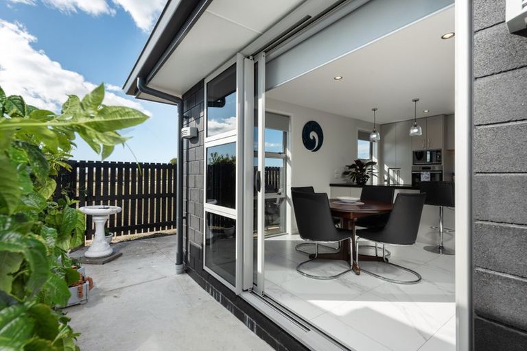 Photo of property in 18 Marion Crescent, Papamoa Beach, Papamoa, 3118