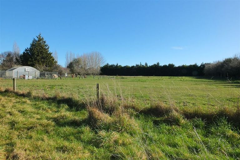 Photo of property in 522 Pleasant Point Highway, Levels, Timaru, 7975