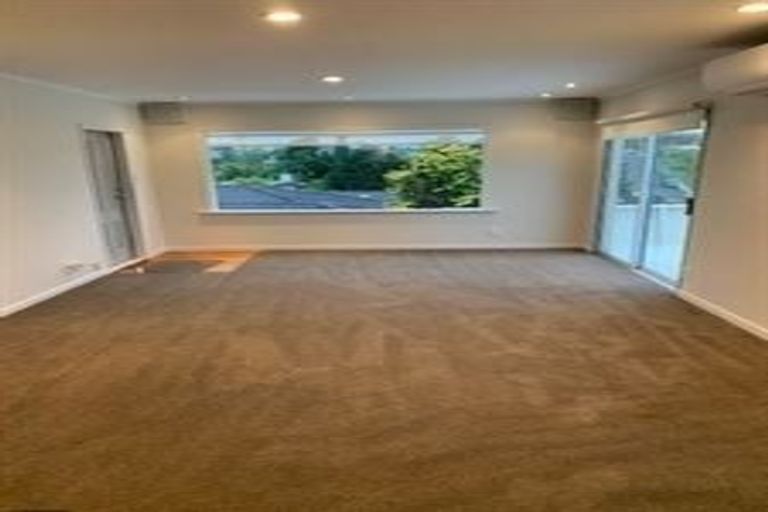 Photo of property in 1/43 Hart Road, Hauraki, Auckland, 0622
