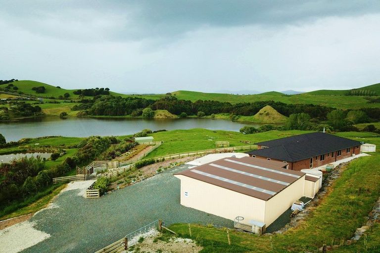 Photo of property in 66 Manu Drive, Kaiwaka, 0573