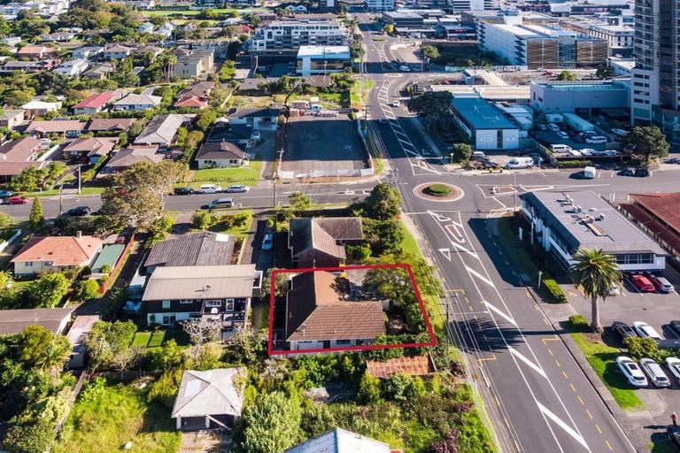 Photo of property in 1/7 Burns Avenue, Takapuna, Auckland, 0622