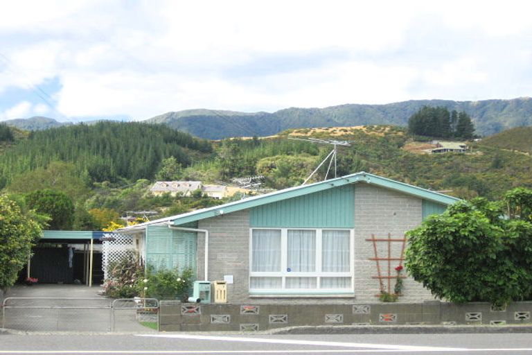 Photo of property in 1/1230 Fergusson Drive, Brown Owl, Upper Hutt, 5018