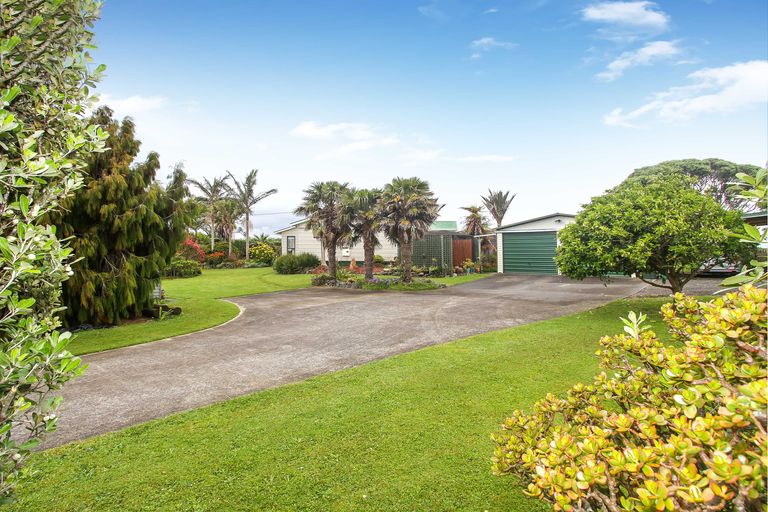 Photo of property in 20 Waipipi Wharf Road, Pollok, Waiuku, 2683