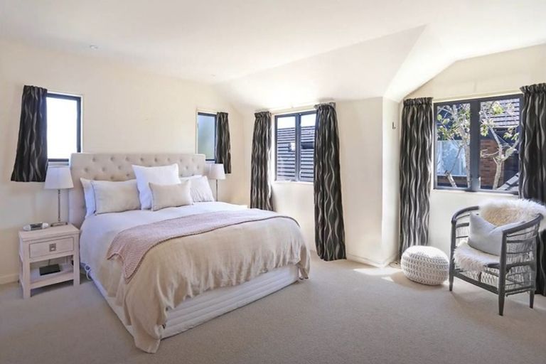 Photo of property in 40a Thornycroft Street, Fendalton, Christchurch, 8052