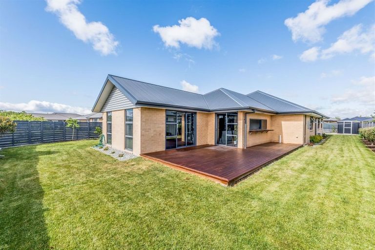 Photo of property in 21 Coachmans Road, Prebbleton, 7604