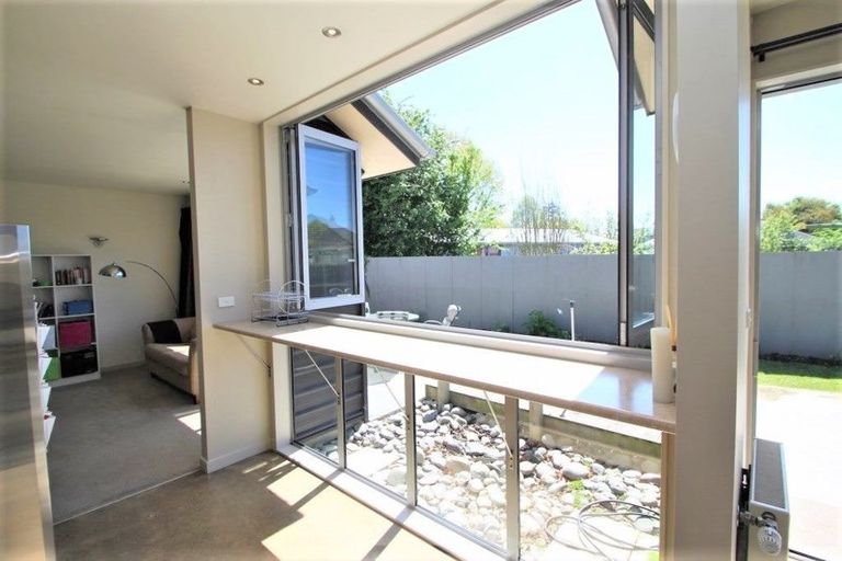 Photo of property in 15a Primrose Street, Northcote, Christchurch, 8052