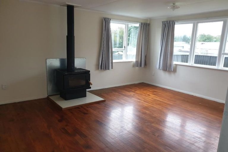 Photo of property in 413 Kotuku Street, Camberley, Hastings, 4120
