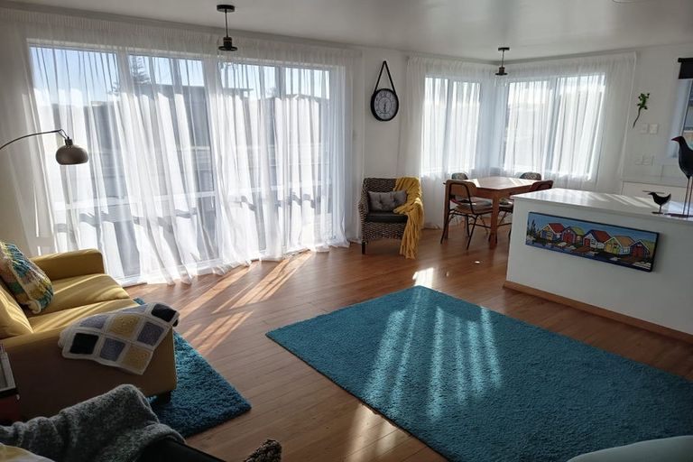 Photo of property in 27 Seabury Avenue, Foxton Beach, Foxton, 4815