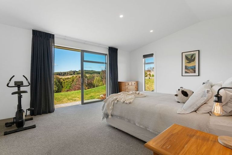 Photo of property in 47 Botanical Heights Drive, Waipahihi, Taupo, 3330