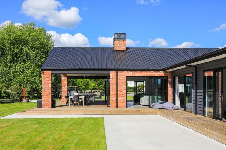 Photo of property in 1/535 Fencourt Road, Cambridge, 3493