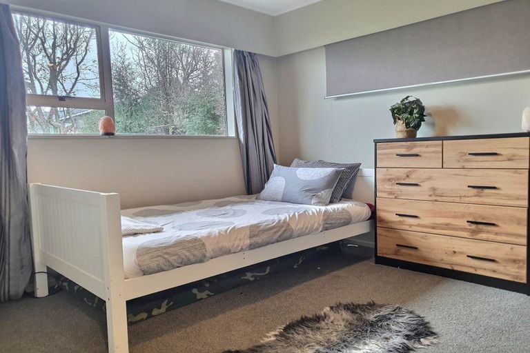 Photo of property in 10 Leeton Drive, Waipukurau, 4200