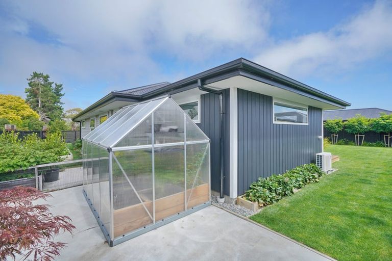 Photo of property in 68 Parsonage Road, Woodend, 7610