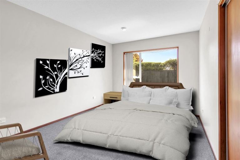 Photo of property in 9 Elmtree Close, Parklands, Christchurch, 8083