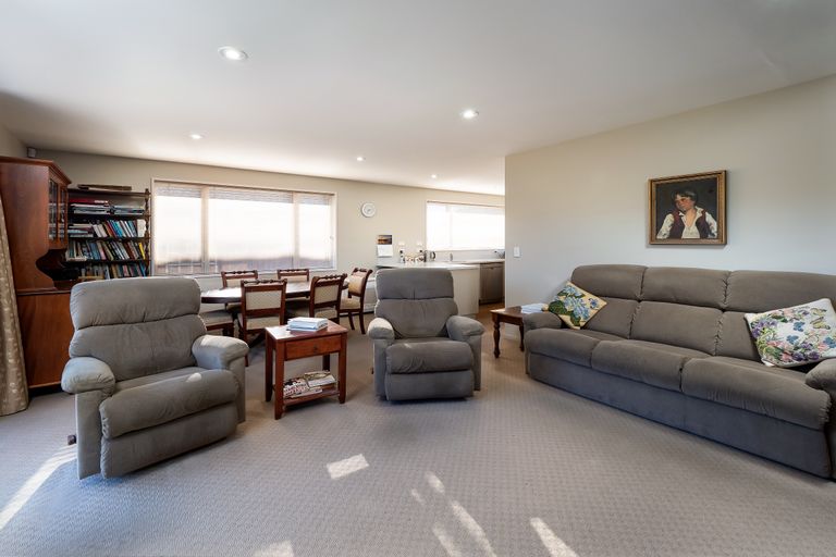 Photo of property in 60a Frankleigh Street, Somerfield, Christchurch, 8024