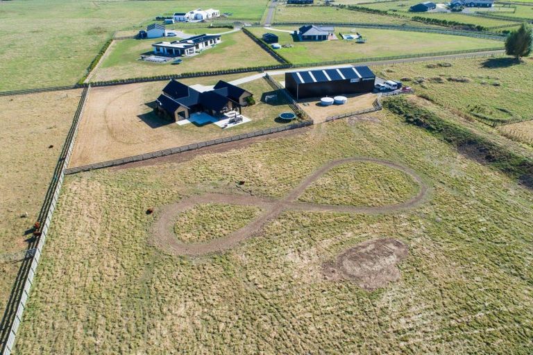 Photo of property in 15 Harvest Lane, Newbury, Feilding, 4775