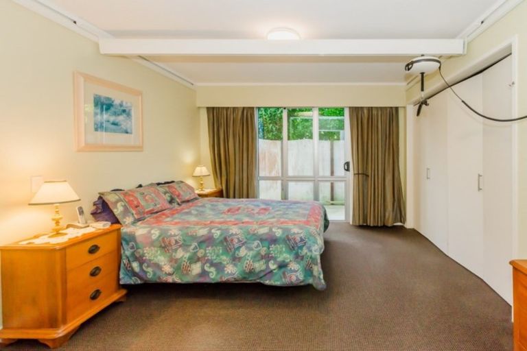 Photo of property in 11 Rawene Street, Waikanae, 5036