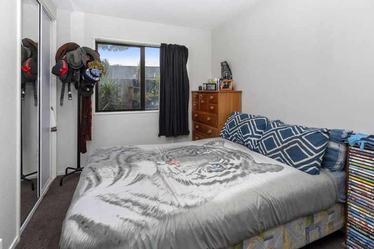 Photo of property in 2/487 Pages Road, Bexley, Christchurch, 8061