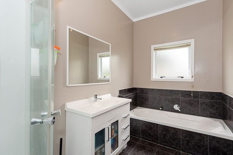 Photo of property in 27 Anzac Avenue, Morrinsville, 3300