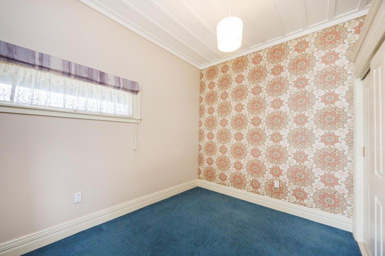 Photo of property in 18 Monckton Street, Feilding, 4702