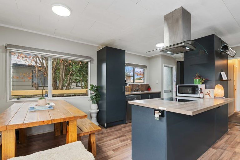 Photo of property in 14a Aspen Place, Owhata, Rotorua, 3010