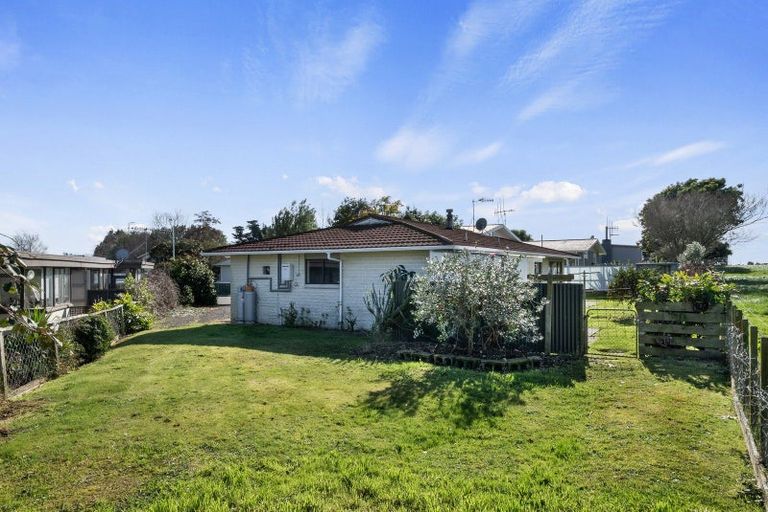 Photo of property in 10 Conway Street, Levin, 5510