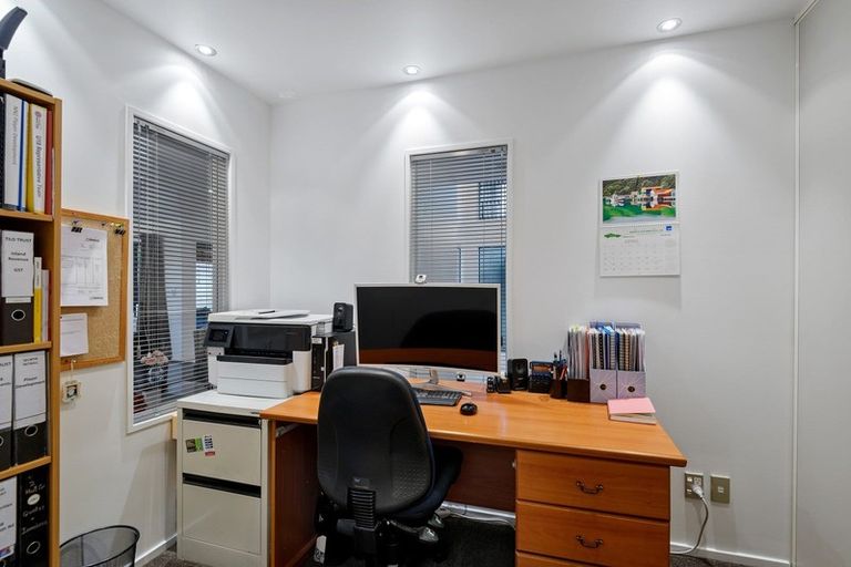 Photo of property in 2 Parkview Lane, Prebbleton, 7604