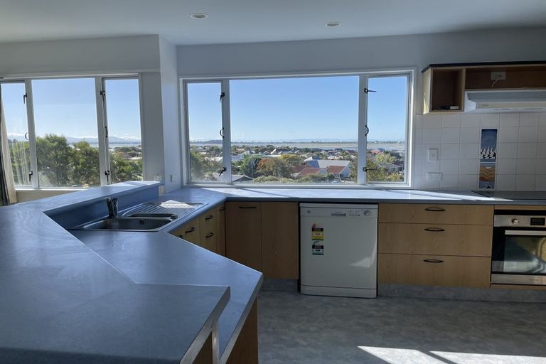 Photo of property in 8 Ball Lane, Redcliffs, Christchurch, 8081
