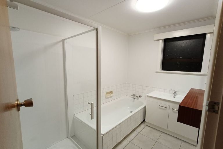 Photo of property in 76 Rugby Street, Awapuni, Palmerston North, 4412