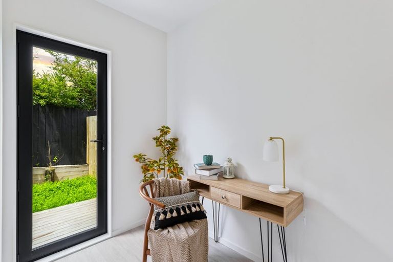 Photo of property in 108d Taikata Road, Te Atatu Peninsula, Auckland, 0610